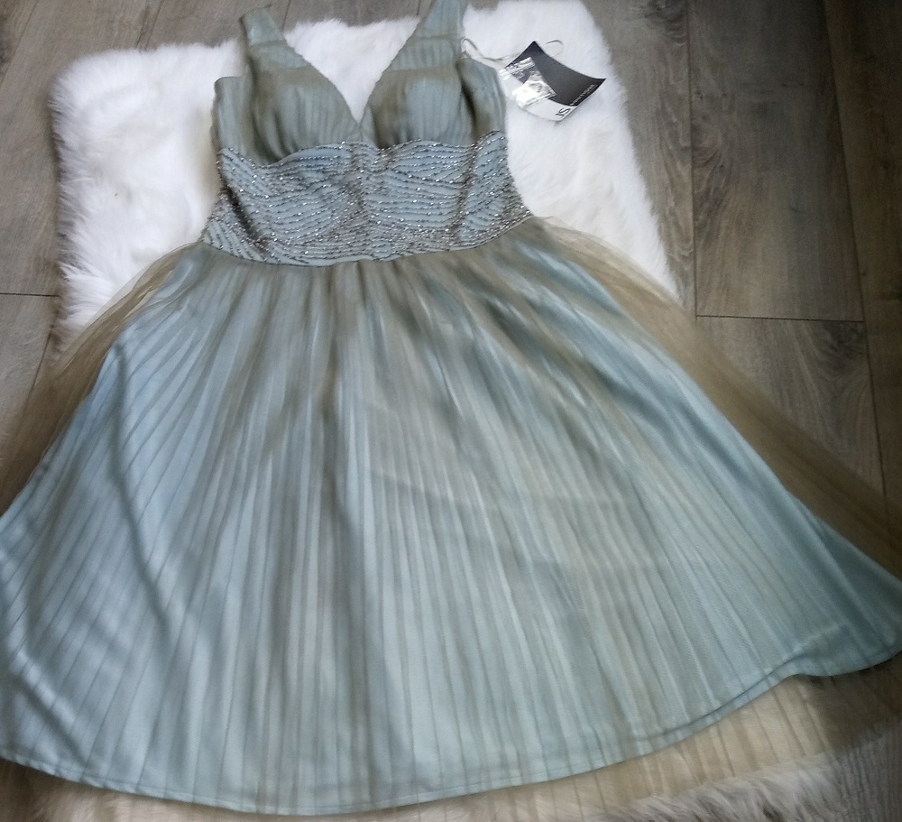 J S. Boutique